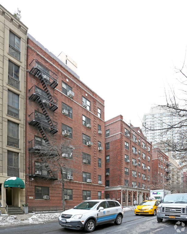 High Off His Sale of the Sony Building, David Bistricer Talks Condos, de Blasio primaryphoto8 High Off His Sale of the Sony Building, David Bistricer Talks Condos, de Blasio